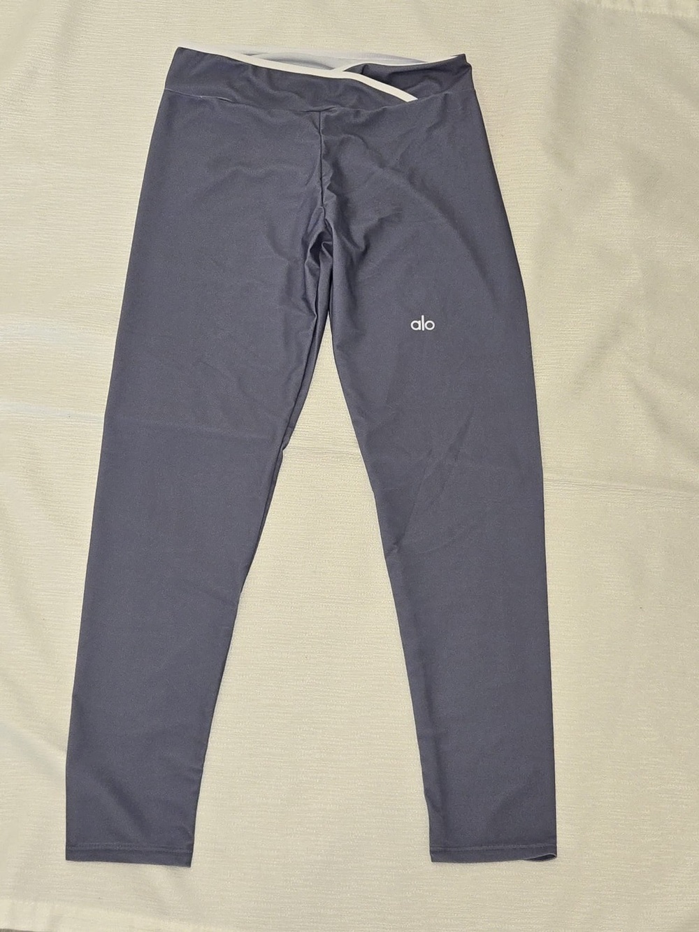 ALO Yoga Kids' Charcoal Gray Performance Leggings with White Waist Trim